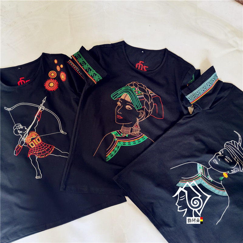 Niman clothing Liangshan Yi ethnic T-shirt men's clothing women's clothing lovers' black pure cotton embroidered flowers short sleeve T-shirt blouse