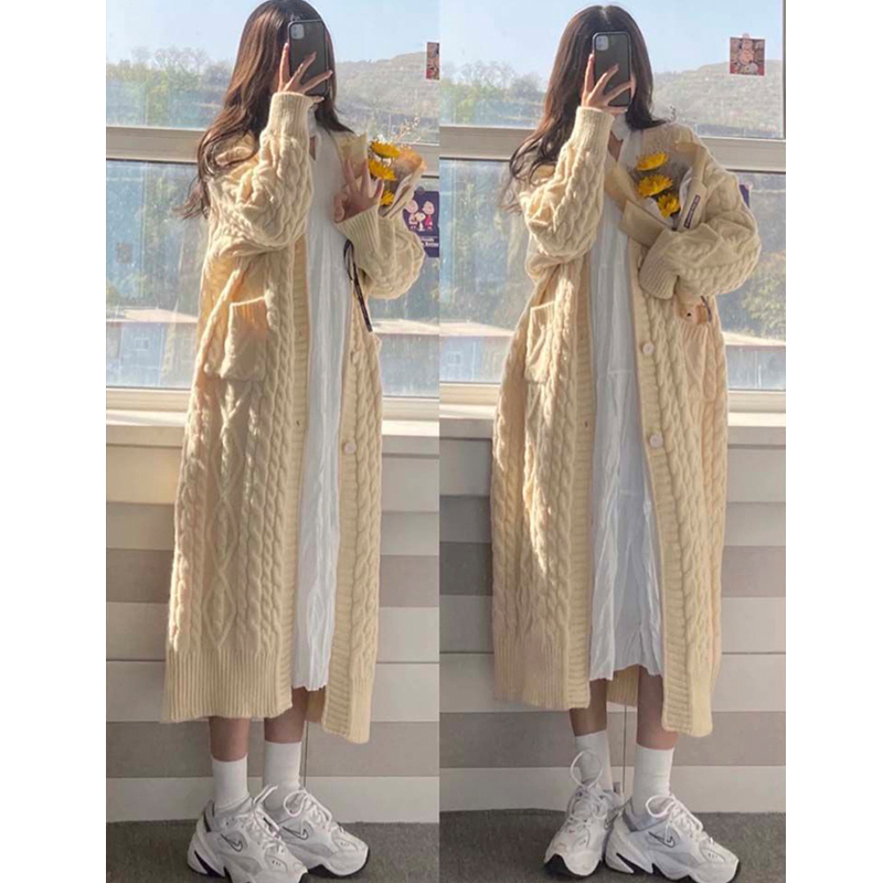 Autumn and Winter Gentle and Lazy Style Long Sweater Coat for Women, Loose, Oversized, Thickened and Lengthened Version for Tall People, Knitted Cardigan