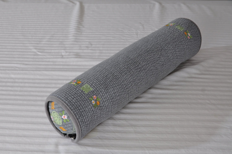 Подушка 韩国进口水洗棉纯色绣花颈椎枕定型枕护颈枕软管腰靠枕长45直径10