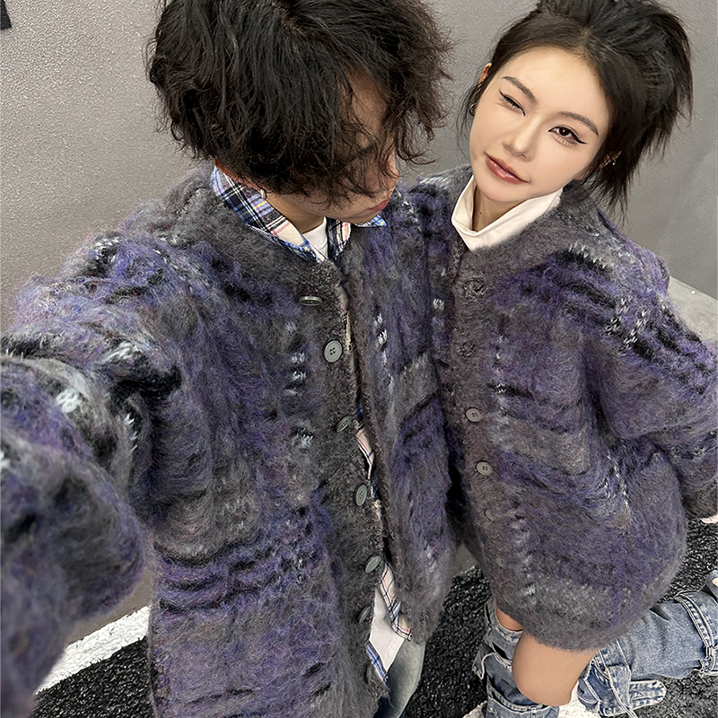 Dameng Island American Retro Style Sweater Knitwear for Men and Women, Trendy Loose-Fitting Couple Cardigan Jacket Top for Autumn and Winter