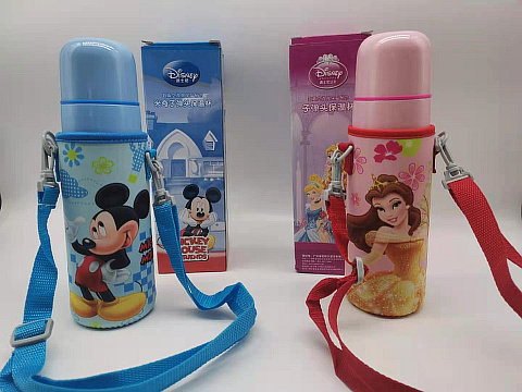 Cute cartoon water glass for children's stainless steel cuddling bag insulated cup primary school children