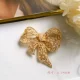 "Hoa" Baroque Western Antique Pearl Vintage Gold Matte Trâm Vintage Bow Pin - Trâm cài