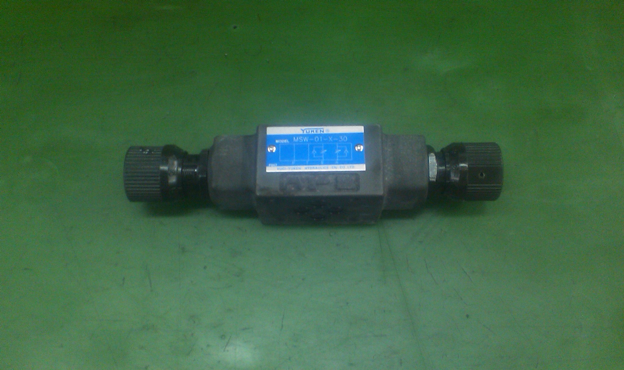 (YUCKEN Yulin Oil Research) YUKEN hydraulic valve throttle valve MSW-01-X Y-30 manufacturer supply