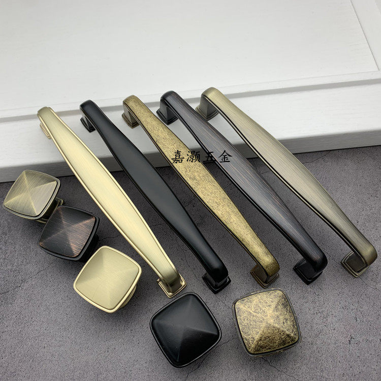 Antiquity square pure black and red and ancient matte bronze drawer drawer hand retro solid heart cabinet door handle
