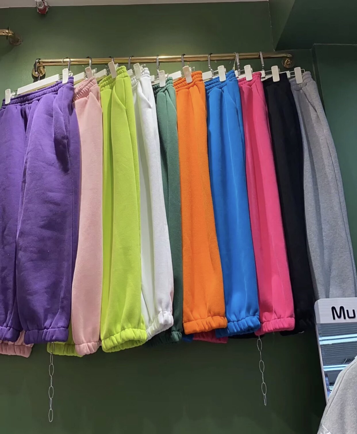 European goods 2020 autumn and winter new network red beamfeet candy plus jacket sweater female fashion loose and casual pants tide