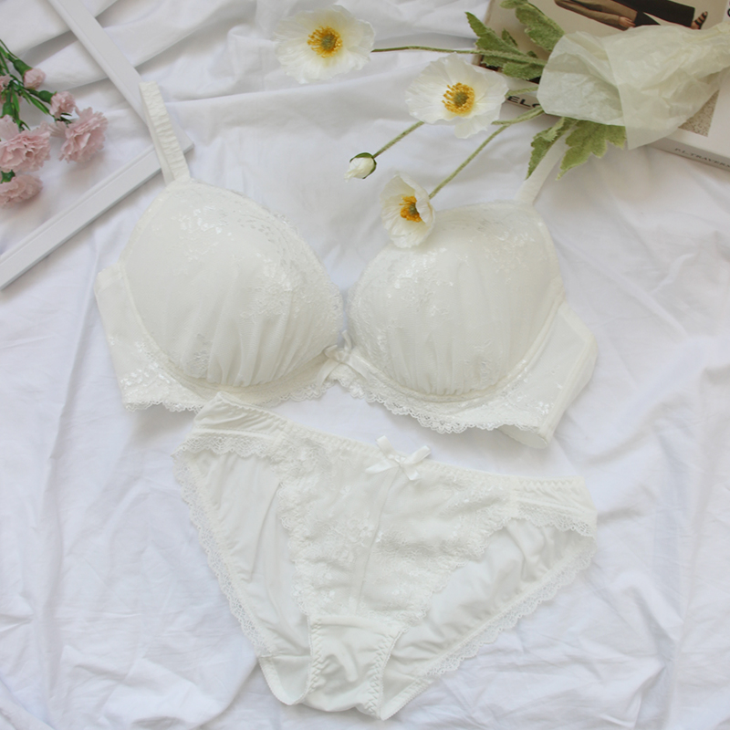 Japanese RisaMagli Yuli Nana gathers bras women's underwear thin type 1 large disc zero chicken heart GH Cup 515