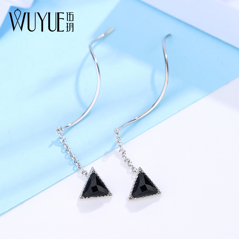 925 Silver Wavy Ear Bracelet Super Fairy Black Imitation Crystal Triangle Earrings Long Version Net Red Temperament Ear Pendant Brief 108