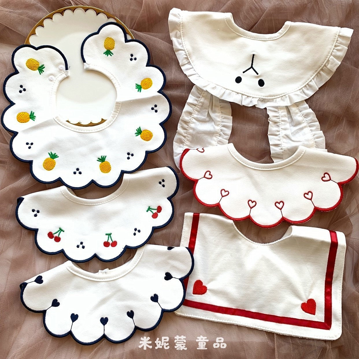 ins baby Summer thin section pocket pure cotton baby saliva towels 360 degrees rotatable round bib petal dining around