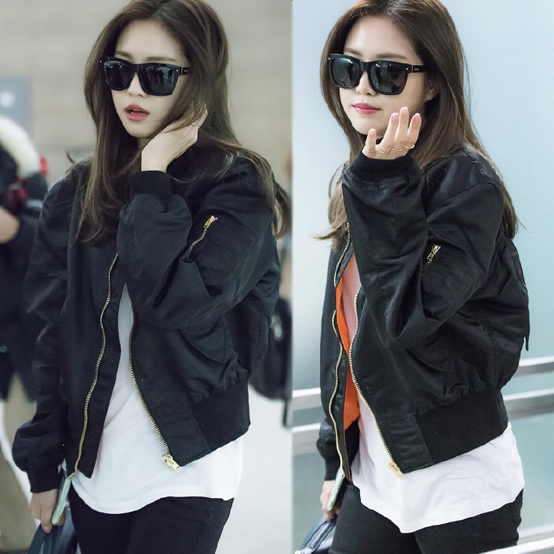 2022 spring and autumn Korean version jacket thin jacket casual loose display slim pull chain long sleeve short baseball clothes windsuit woman