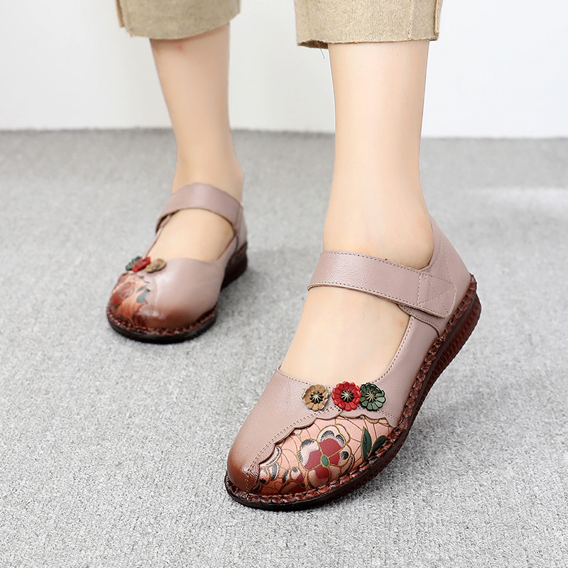 Bean Paste & A Little Smallergenuine leather Zuyierkang Mom shoes Single shoes female soft sole comfortable Sandals Spring and summer Middle aged and old people non-slip Flat shoes