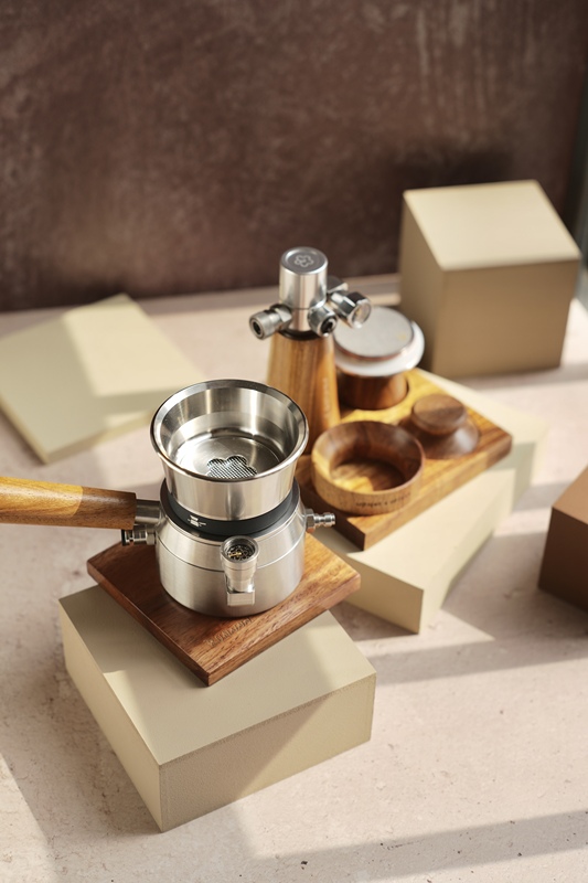 Runnnn Uphot 3 Pneumatic Coffee Machine Top-Outlet Home Coffee Machine and Rosewood Accessories Runnnn Uphot 3 Pneumatic Coffee Machine Top-Outlet Home Coffee Machine and Rosewood Accessories
