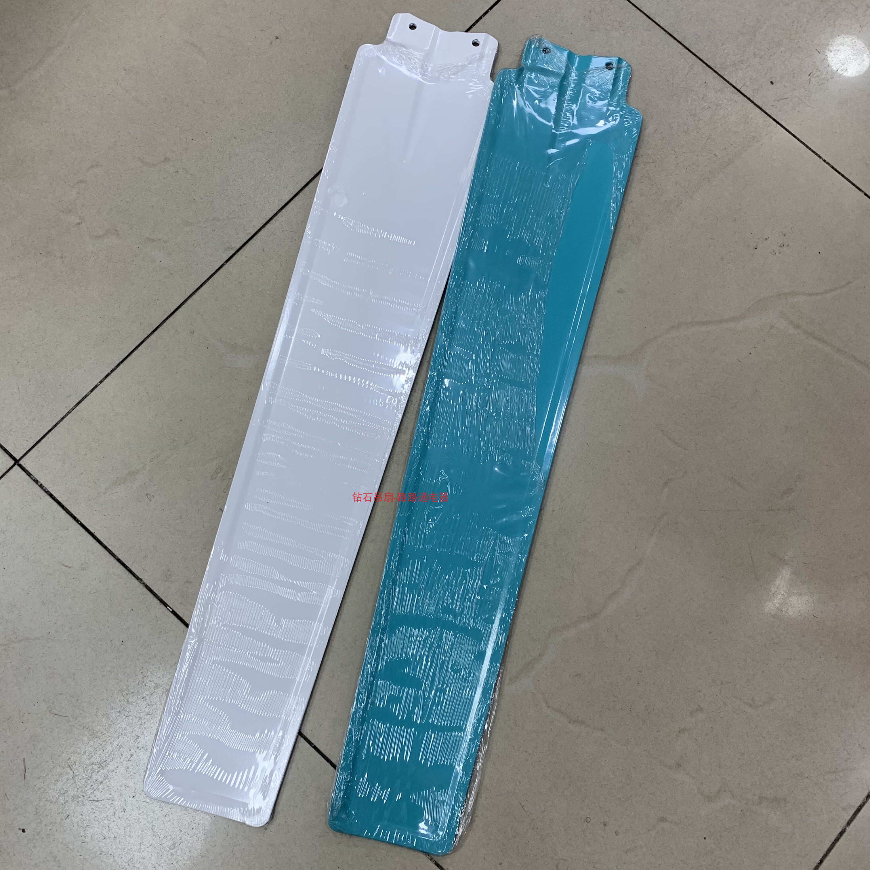 Потолочный вентилятор 钻石美的艾美特长城吊扇白色铁扇叶1400-56叶片铁制3片/绿色吊扇