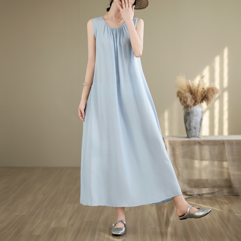 Hepburn-Style Cotton Silk Sleeveless Vest Dress for Women, Summer 2026 New Style, Tea Break French Style, Loose Long Dress Hepburn-Style Cotton Silk Sleeveless Vest Dress for Women, Summer 2026 New Style, Tea Break French Style, Loose Long Dress