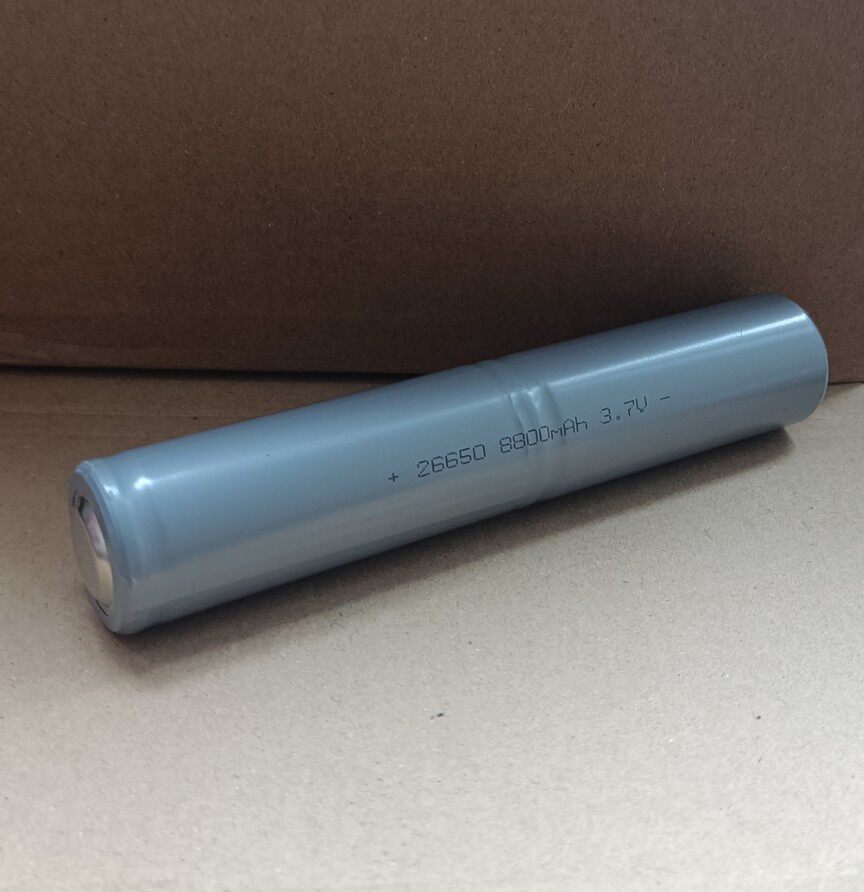 26650锂电池 可充电式单节双节3.7V/4.2V强光手电筒电池