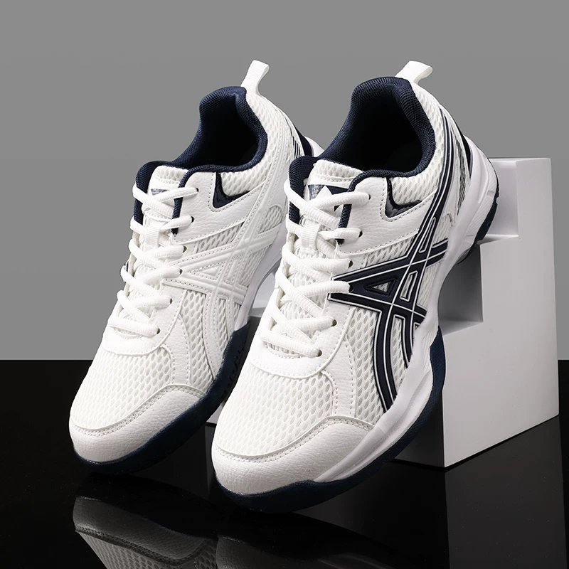 Volleyball shoes
