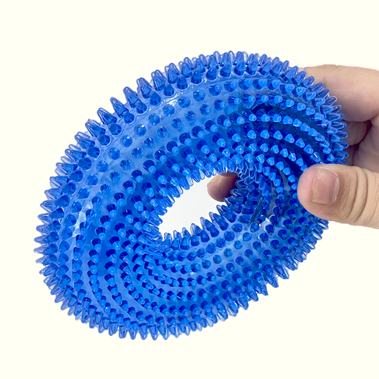 Pet Supplies Sounding Thorn Ring Dog Grinding Teeth Vent Type Dog Toy Bite Resistant Rubber Thorn Ball