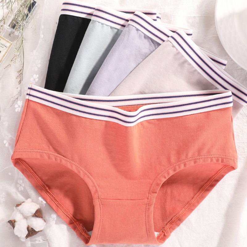 Development period girl shorts pure cotton antibacterial women's high school girl briefs Junior high school student panties women thin section
