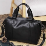 Кожаная вместительная и большая сумка на одно плечо для отдыха, из натуральной кожи