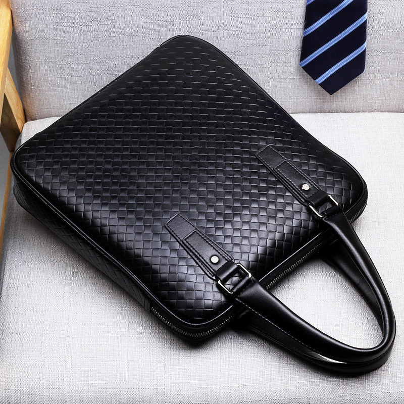 Man Bag Single Shoulder Inclined Satchel Bag Men Handbag Vertical business briefcase genuine leather bag Woven Tattox Bungale Bag