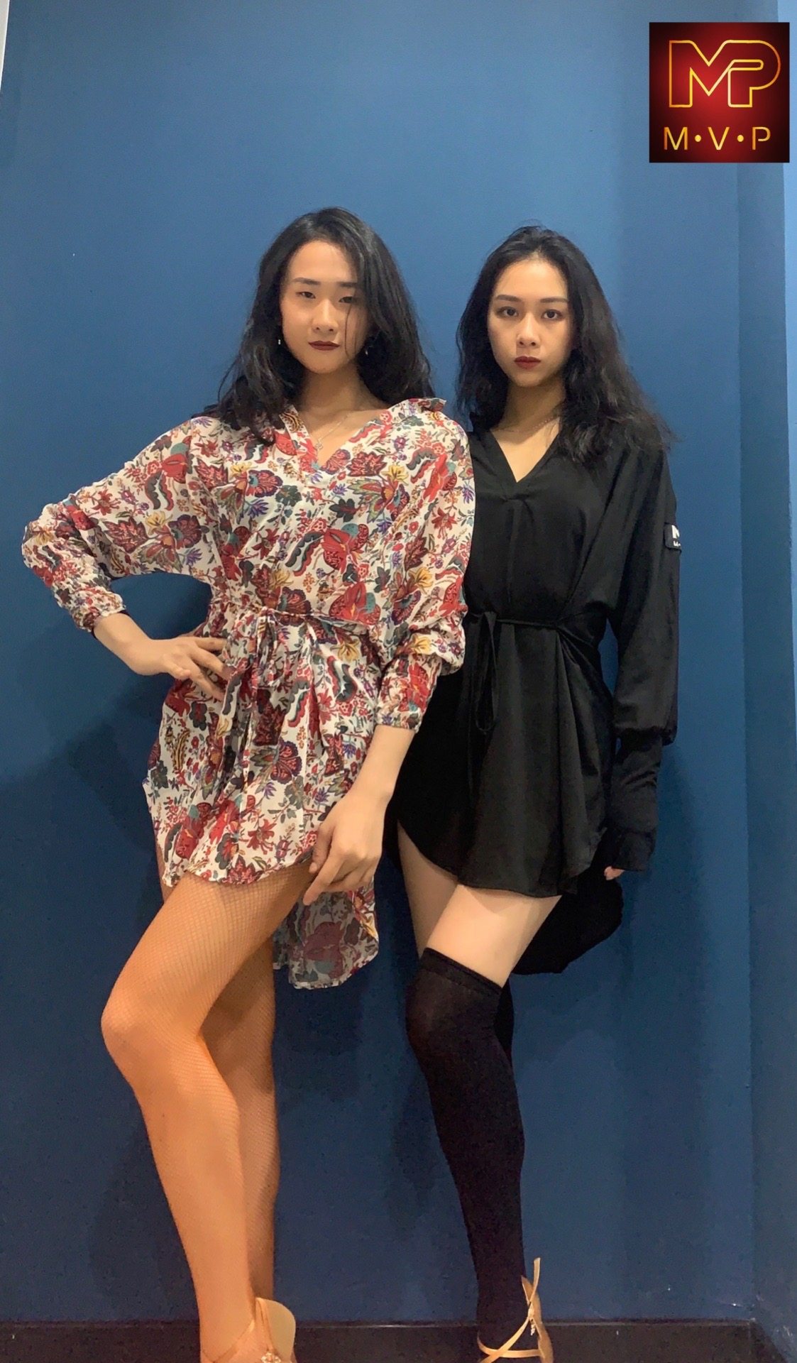 MVP dance suit 107 Latin dance five-color women's section V collar classic shirt daily practice dance professional Latin dance shirt-Taobao