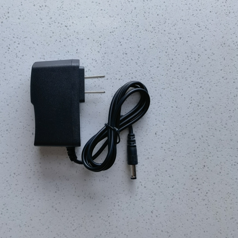 Haobangdi Yimwang Q90 Three-Cell Lithium Battery, Q80 Six-Cell Lithium Battery, Q60 Eight-Cell Lithium Battery, Ufo Light Bulb Round Hole Charger Haobangdi Yimwang Q90 Three-Cell Lithium Battery, Q80 Six-Cell Lithium Battery, Q60 Eight-Cell Lithium Battery, Ufo Light Bulb Round Hole Charger