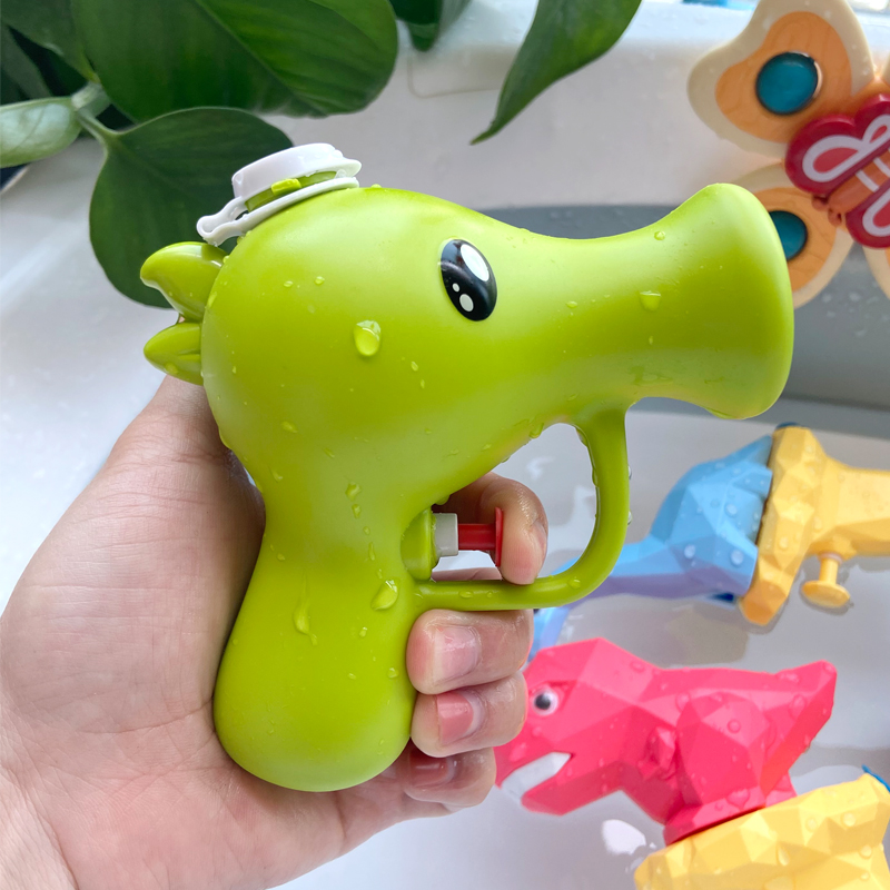 Children's toys small water gun, 3-year-old baby 2 boys and girls mini small cartoon water play toy