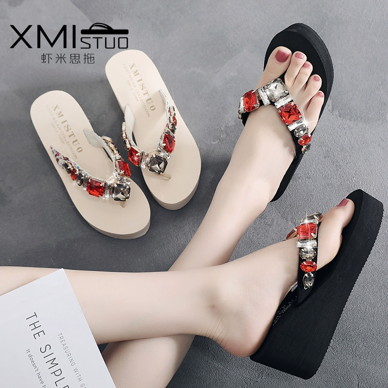 thời trang mới mặc ngoài flip-flops nữ mùa hè rhinestone cá nhân cao gót dép dày lớp vỏ lật đỏ bãi ròng bãi biển 