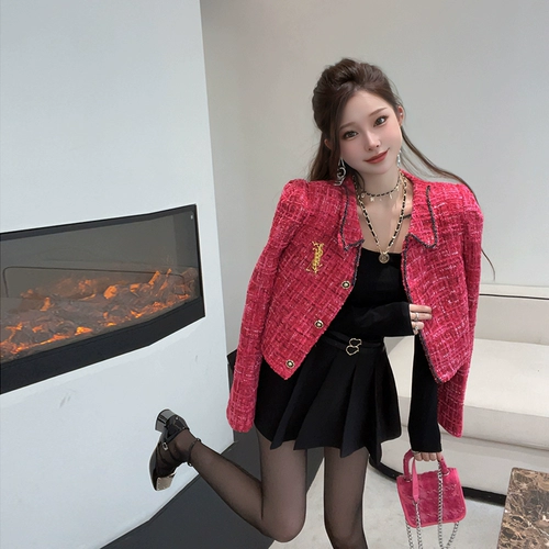 Красная демисезонная куртка, лонгслив, в стиле Шанель