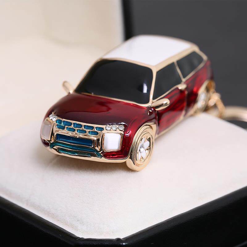 Creative husband gift personality drilling car keykkun male and lady keychain keycosphere