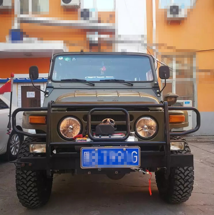 BAIC winch war flag built-in winch bracket BAIC 212 winch BJ2020 off-road vehicle modified winch waterproof