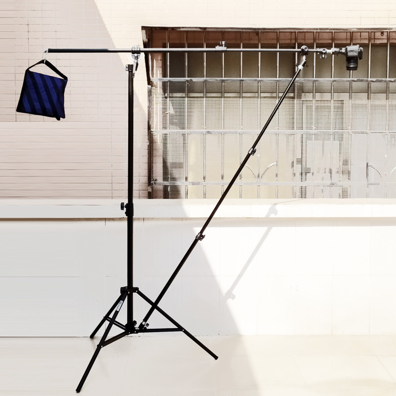 Single-eye camera overshoot bracket mobile phone overshoot film tripod clothes photo holder sand drawing frame cantilever frame