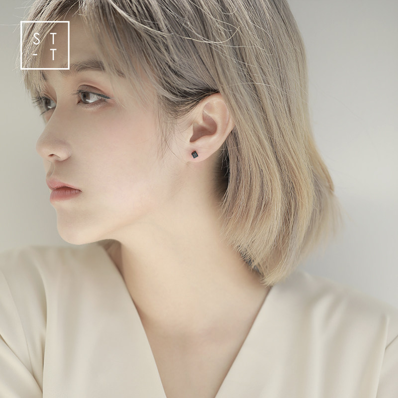 t Mrs Shen S925 sterling silver ear jewelry Japanese and Korean temperament deep purple sand starry Sky square mini small ear needle woman