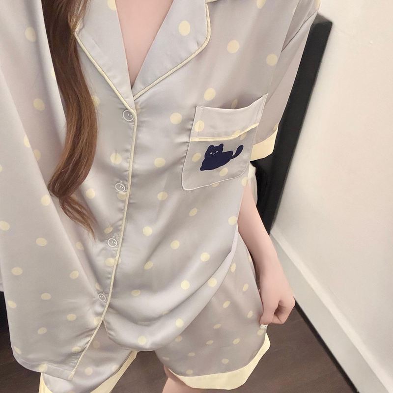 Pajamas for Women, Summer 2026 New Style, Ice Silk with Chest Pads, Men's Short-Sleeved Thin Satin High-End Home Wear Set Pajamas for Women, Summer 2026 New Style, Ice Silk with Chest Pads, Men's Short-Sleeved Thin Satin High-End Home Wear Set