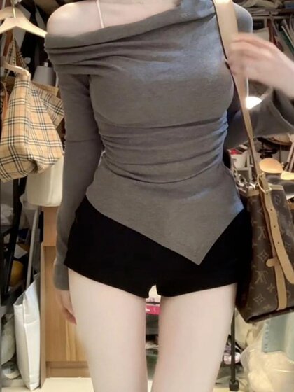 一字肩喇叭袖长袖女春秋甜辣风辣妹修身打底衫不规则掐腰显瘦上衣