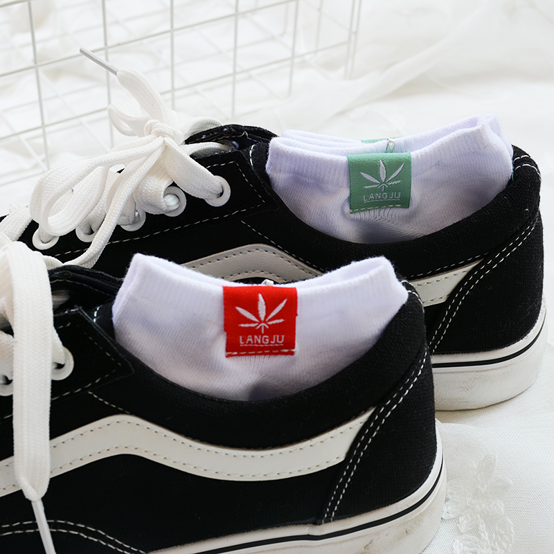 5 pairs of socks men's and women's summer thin invisible socks Solid color shallow mouth deodorant cotton socks Low-top sports Maple leaf invisible socks