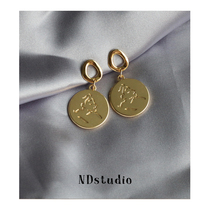 ND welfare earless hole must enter abstract character line metal advanced sense cold invisible mosquito coil ear clip