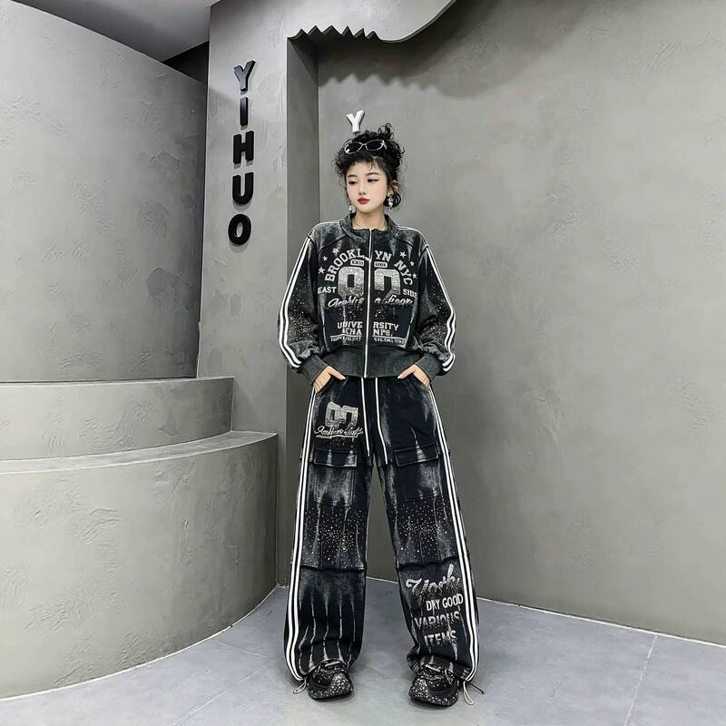 European Style Sweatshirt Set for Women, 2026 Autumn New Style, Personalized 92 Letter Rhinestone Tie-Dye Color-Changing Casual Two-Piece Set