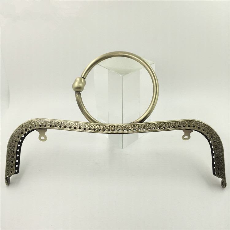 Vòng đeo tay M-type vàng 22cm chất lượng cao gấp đôi xen kẽ vàng làm bằng tay DIY phụ kiện phần cứng khóa chất lượng - Vòng đeo tay Cuff vòng tay pnj