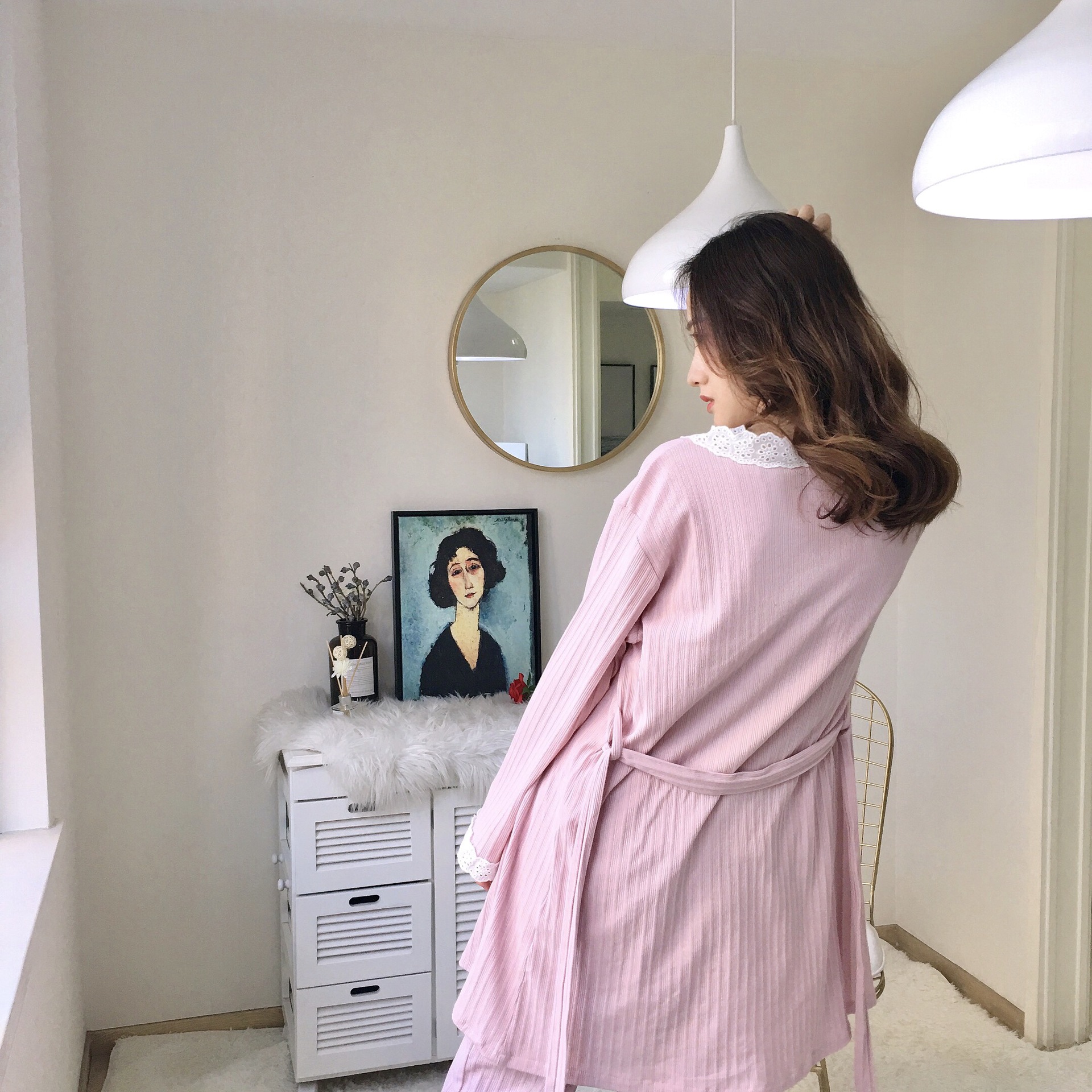 Bộ đồ ngủ mùa thu dài tay thoải mái cotton thoải mái phục vụ gia đình phù hợp với phần mỏng gợi cảm nhỏ hương thơm phù hợp với ba mảnh có thể được mặc đồ bộ mùa hè