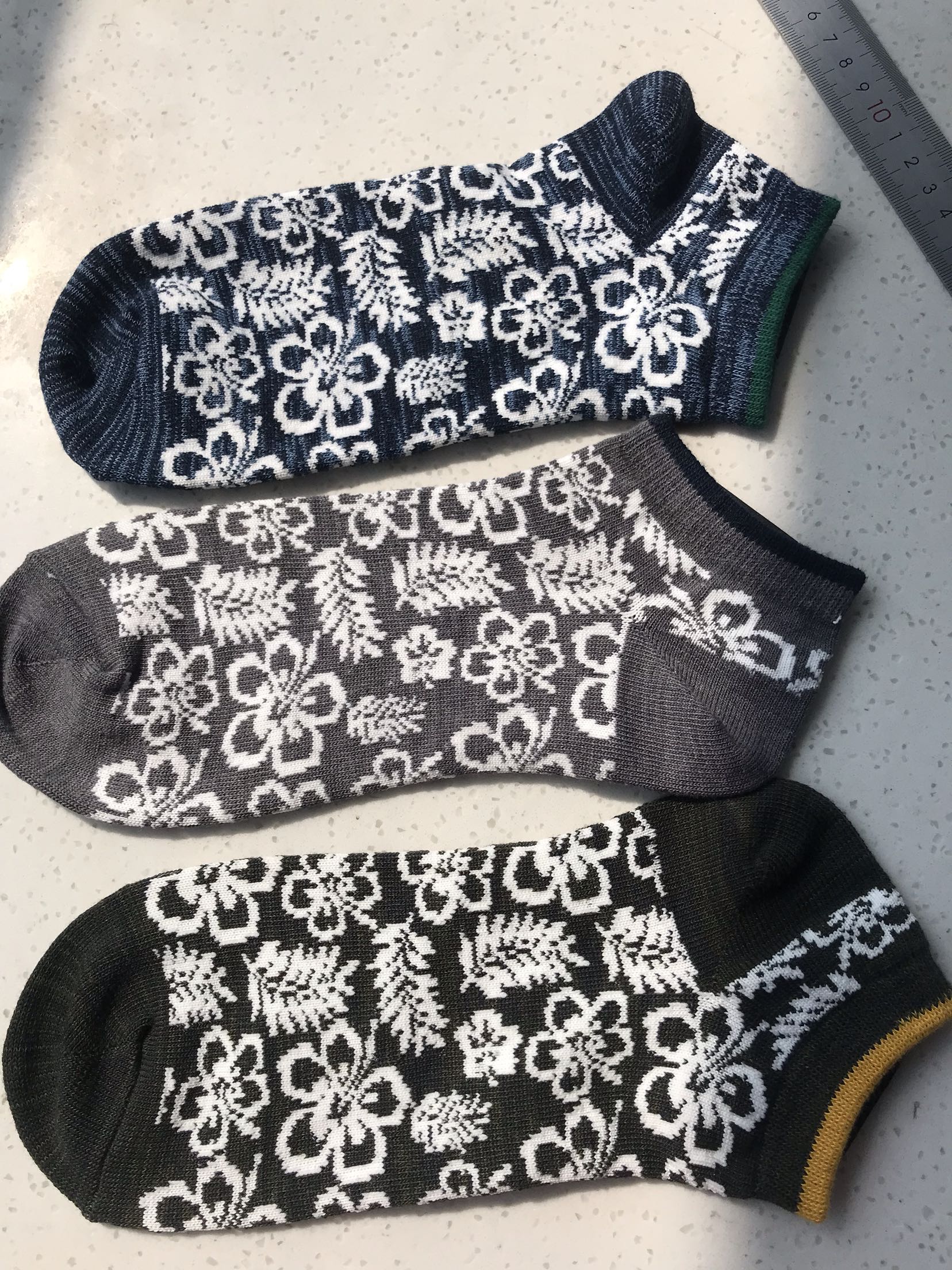 Export Men's Tailored Floral Pattern Floral Invisible Socks Two Pairs