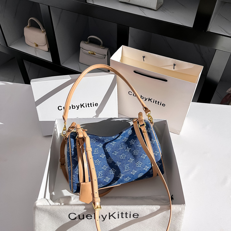 Cueby Kittie Women's Denim Boston Bag 2026 New Trendy Large-Capacity Shoulder Crossbody Bag