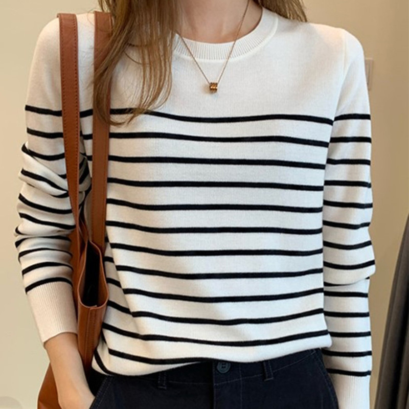 Black and White Striped Pure Cotton Knit Sweater, Spring and Autumn Base Shirt for Women, 2024 New Fine-Spun Cotton Top That Doesn'T Pill