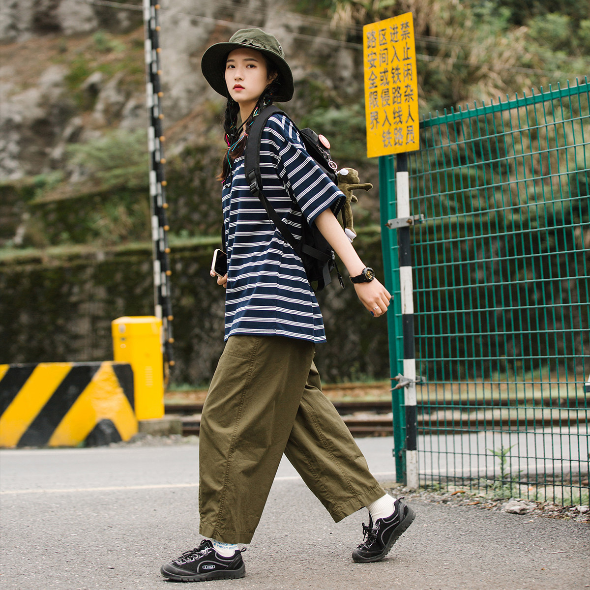 Upright Walking Summer Crash Color Short Sleeve T-Shirt Female Tide Card Easy Day Ensemble Casual Streaks Undersea Soul Shirts