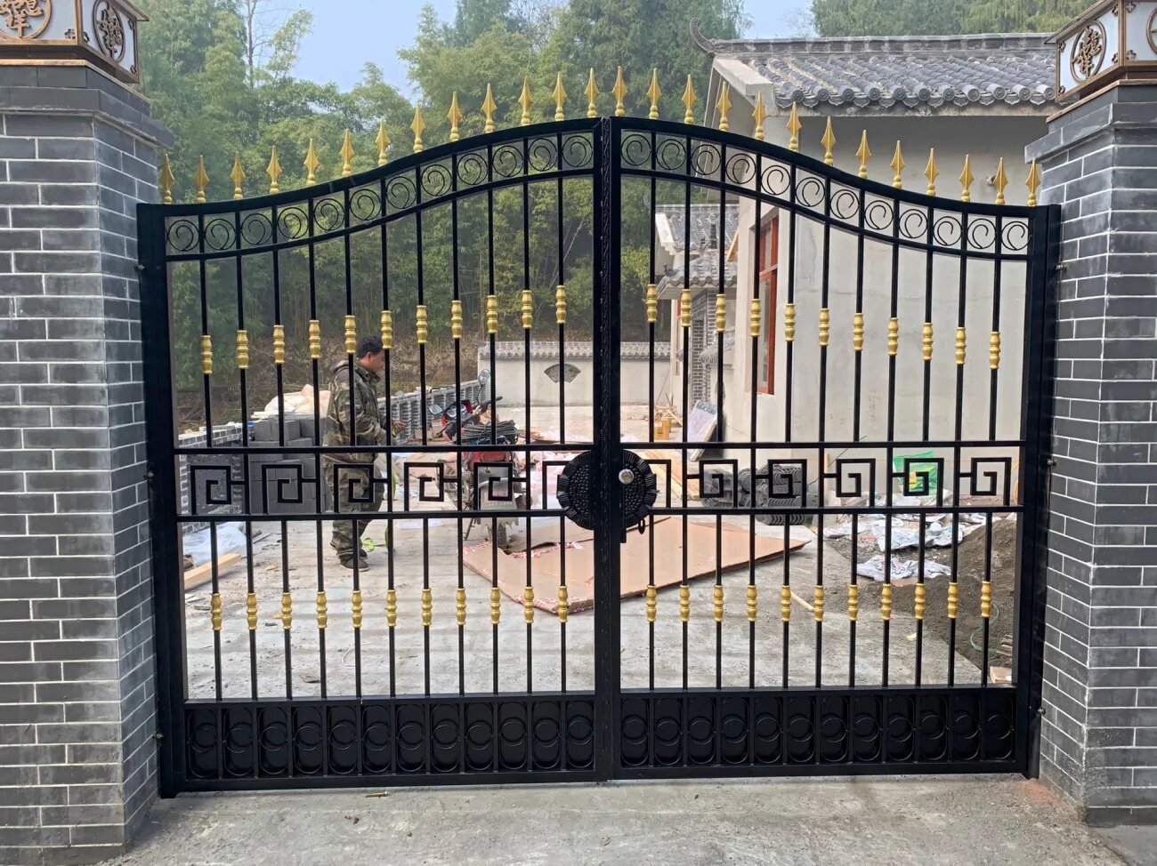 Iron Art Gate Villa Door Courtyard Door Outdoor Double Switch Iron Gate Chinese Countryside Gate Entrance Door Garden Door Indoor