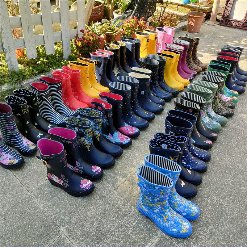 European and American foreign trade new Four Seasons 100 hitch lady Flower Color Rain Shoes Middle Cylinder Rubber Non-slip Waterproof Set Shoes Water Shoes