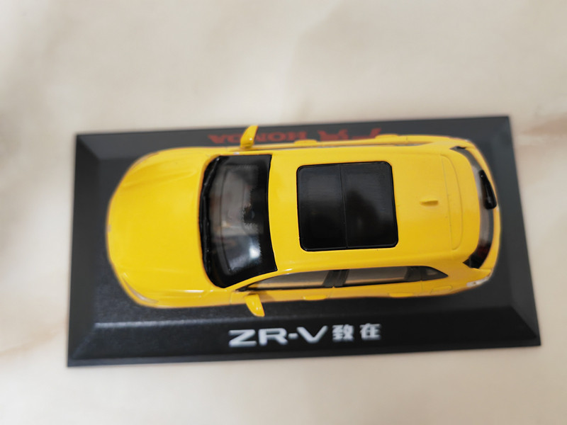 1:43 ZR-V ZRV SUV Diecast Metal Model Car Toy Gifts Collection