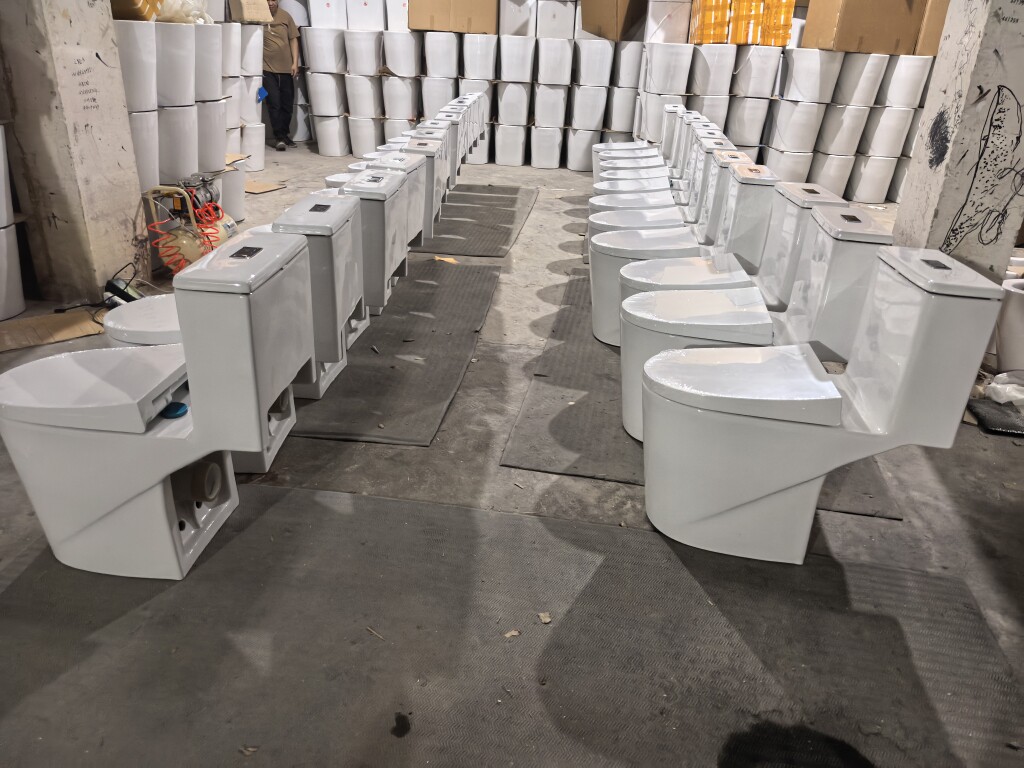 电动粉碎马桶工厂店