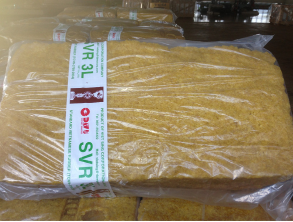 Supply Spot Vietnamese giant spot natural rubber 3L raw material