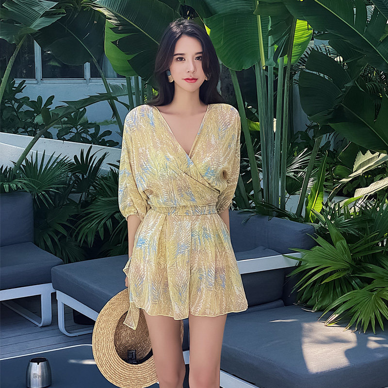 Bikini Three sets of slim cover with small breasts to woo Korean small fragrant wind split swimsuit Bathing Hot Springs Fairy Fan 