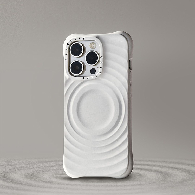 CASETiFY iPhone17 Pro ウェーブシリコンケース ホワイト